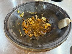 -粘豆包柴火铁锅炖
