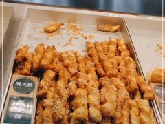 -酥大興·新国潮糕点配茶饮(龙岗万达黑金店)