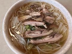 大碗卤鸡米线-沈卫国卤鸡店(总店)