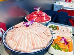 -生活如沸·顺德水牛奶火锅(人民广场店)
