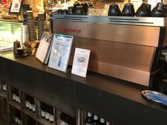 -The Coffee Academïcs(铜锣湾店)