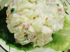 -虾弄弄海派小龙虾·牛羊蝎子火锅