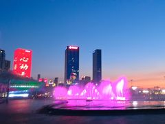 -东港音乐喷泉广场