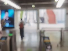 -东方体育中心(地铁站)