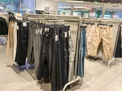 -H&M(鹏欣水游城店)