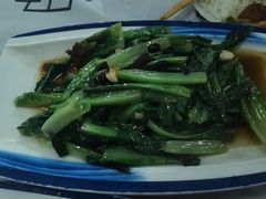 -霄汉牛三鲜湖北砂锅菜(万松园2店)
