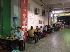 大堂-李米线(武陵路店)