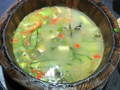 -秋语木桶鱼.酸菜鱼(开发区火车站店)