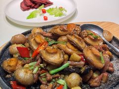 -铜锣湾·有麝自然香(重庆新天地店)