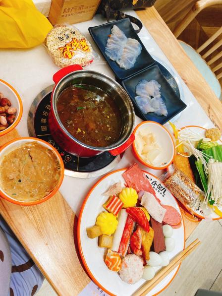 小鱼儿鲜鱼自助火锅(创富金街店)