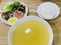 金牌过桥米线-德致祥云南过桥米线(云天小苑店)