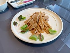 芥末鸭掌-小大董·烤鸭(观景餐厅·南京西路店)