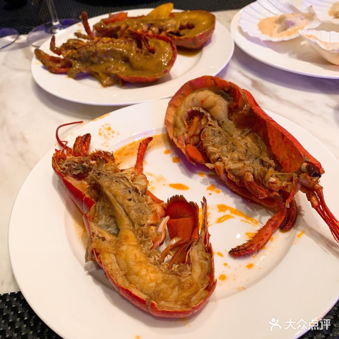 盘古七星酒店·聚福园自助餐厅泰式咖喱龙虾图片