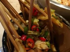 小鲜缸-喝丢一只鞋辣炒海鲜小烧烤(三八广场店)