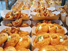 -皇冠幸福里动物奶油生日蛋糕(万达店)