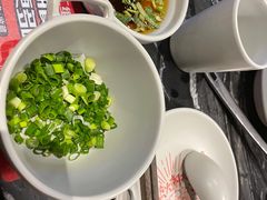 -热火朝天鲜切牛肉火锅(南强街巷店)