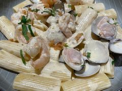 -潮一不贰·法式甜品·生日蛋糕·西式简餐(外滩店)