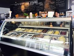 -Takapuna Beach Cafe