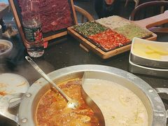 -井格重庆火锅(西直门凯德Mall店)