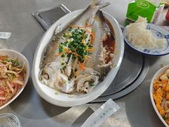 -丹水桥地锅鱼·翘嘴鲌·地方特色全鱼宴(丹江口大坝店)