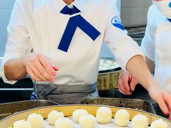 -李与白包子铺(桐梓林店)