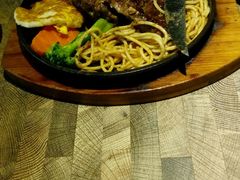 -麦当劳(新城市广场店)