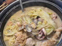 -五谷丰登农家院·地道胶东菜·海鲜烧烤(威海店)