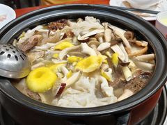 -菌之家·专业纯野生菌火锅·特色炒菌