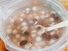 -芳婆糕团店(王府大街店)