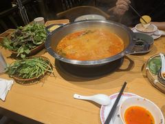 -老凯俚酸汤鱼(多彩城店)