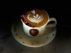 -Me Coffee下午茶艺术空间