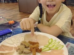 -桥香园过桥米线(国贸店)