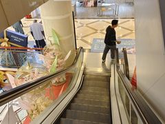 -燕莎友谊商城(亮马桥店)