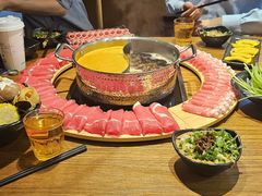 -呷哺呷哺(万达新世界店)