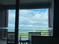 -三亚湾海居铂尔曼度假酒店