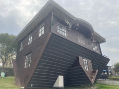 -金山农民画村-枫泾波兰倒置屋