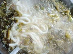 -小凤庭·地道湖北菜武昌鱼·藕汤(38年黄鹤楼店)