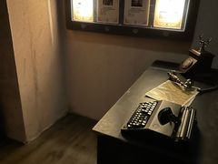 -谜盒子奇幻密室(南屏店)