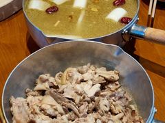 -滇香肴·云南菜蒸汽石锅鱼(云南北路店)