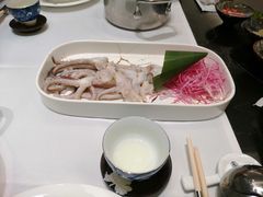 -红鼎豆捞·非遗鲍皇汤火锅(宝丰路店)