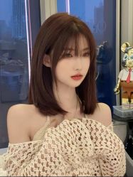 -诗悦发型烫染SALON
