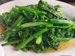 -高州佬美食城(香洲店)