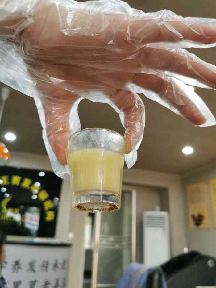 黑茸老姜王脱发生发 白发转黑(总店)-"【项目功效】生发育发黑茸老姜