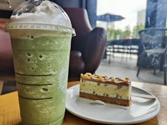 -星巴克(洛阳中州路王府井店)