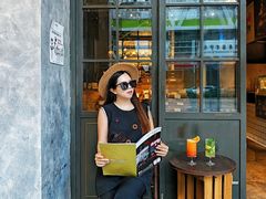-Common Table · Brunch & Coffee
