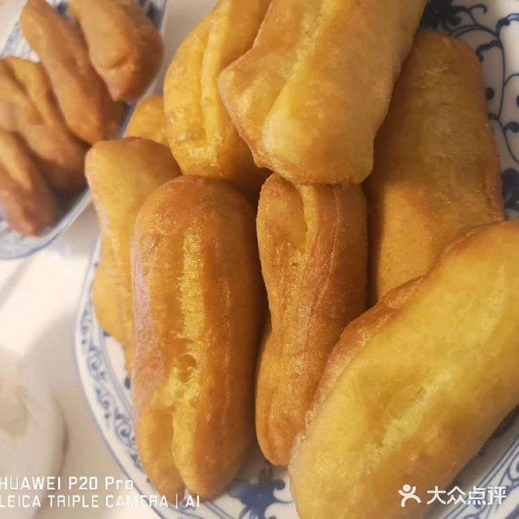 20200308001特殊的三八妇女节宅家制作炸油条记录……