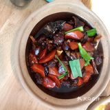 山野小馆的食物味道不错啊！