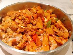 -黄记煌三汁焖锅(新佳丽江汉路店)