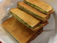 咖椰吐司-HELLO 27 意面·沙拉·帕尼尼