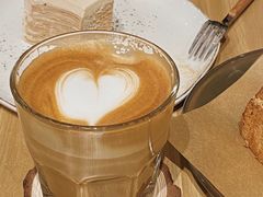 -C.Y Cafe